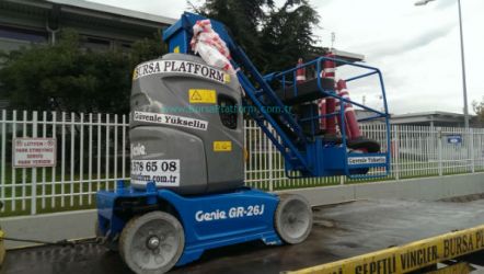 ZMR MANLFT PLATFORM HABERLER / Makine parkmza katlan dikey manliftler
